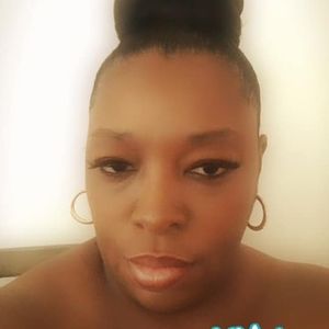 Meet your Posher, Nannette